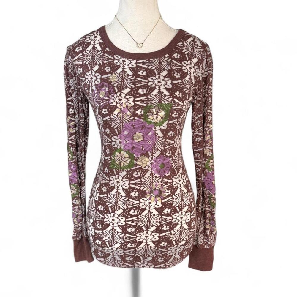 Y2K Brown Sheer Floral 2000s Fitted long sleeve early 2000 love rocks size large